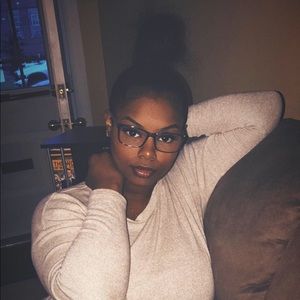 Meet your Posher, Ja-neza